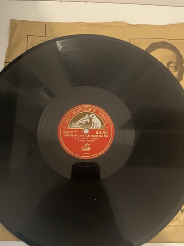 His masters voice - his,
