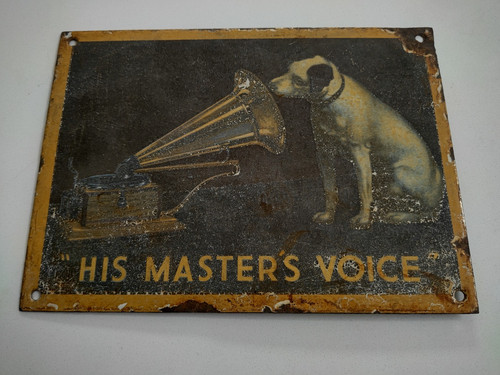 His masters voice - his,
