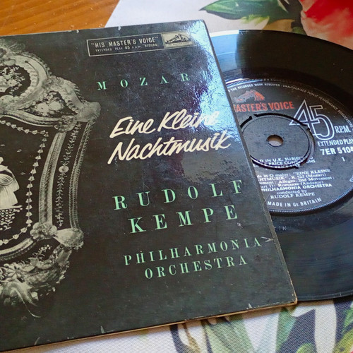 His master voice eine kleine - eine,